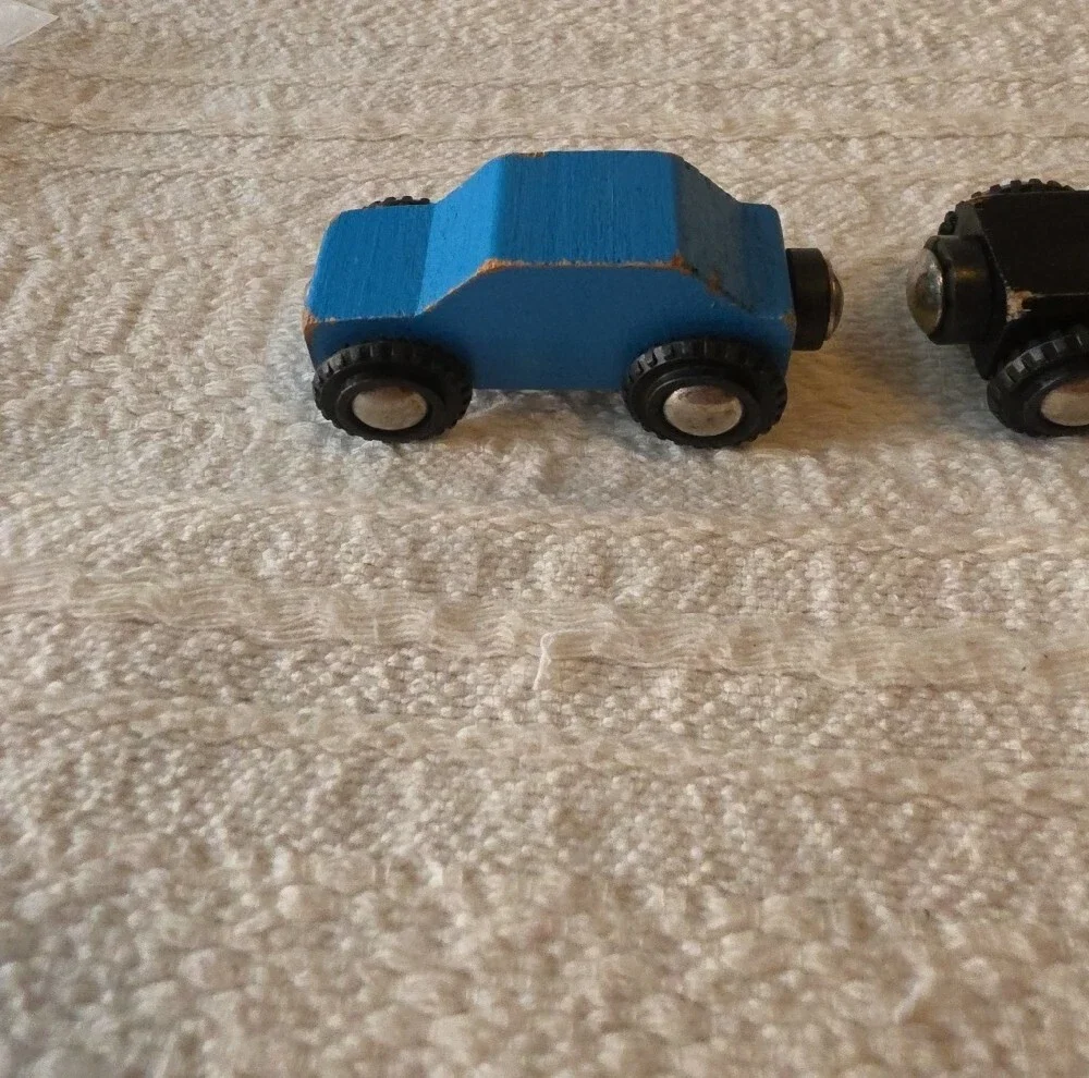 Vintage 4 Pc Of Classic BRIO magnetic Wooden Vehicles From The 1980s
